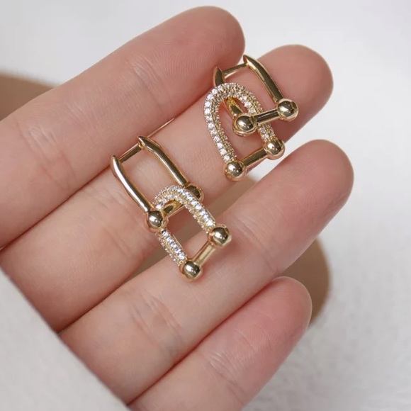 💛Gold plated geometric link stud earrings - Picture 3 of 7